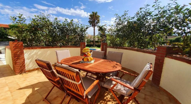 Коттедж New holiday house "Casa miAlina" with private pool, 300m to beach