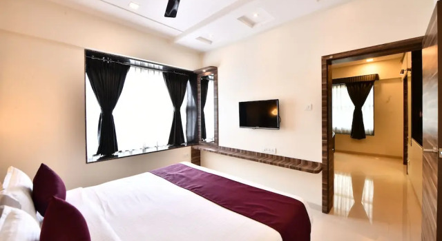 Двухместный семейный люкс Click Hotel Sagar Plaza Chakan, Pune