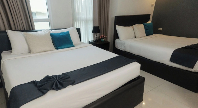 Четырёхместный семейный номер Standard The Upperhouse Hotel Boutique Stay with City & River Views