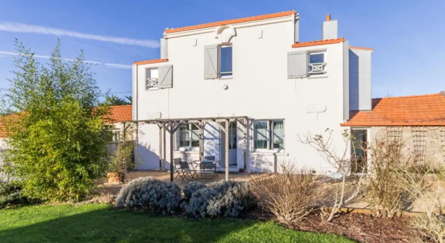 Gîte paisible proche de la mer avec jardin, WIFI, et équipements bébé - FR-1-306-1037, Забронировать Отель Порник Loire-Atlantique