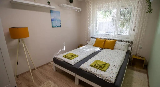 Lunda Apartman Eger, Buchen Sie Ferienwohnung Eger 