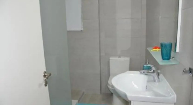 Flat 3 Bedrooms 2 Bathrooms - Germasogeia