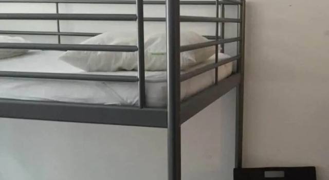 Кровать в общем номере Linné Hostel