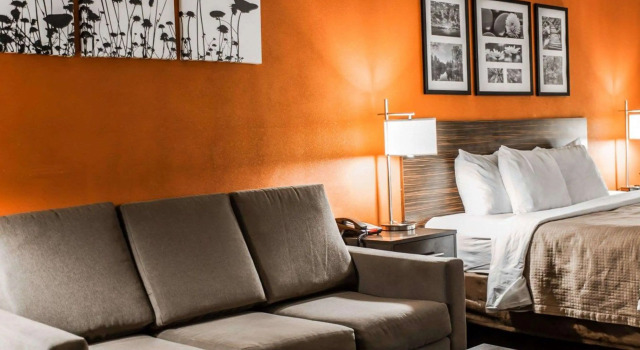 Двухместный люкс Sleep Inn & Suites Fort Campbell