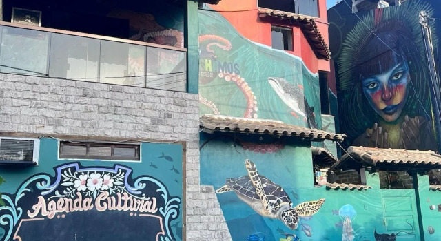 Chamos Hostel Cultural, Забронировать Хостел Недорогие отели Арраял-ду-Кабу, рядом с Hermenegildo Barcellos Stadium, недорого