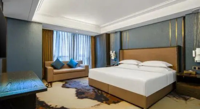 Люкс Rezen Minwoo Hotel (Twin Towers Global Center)