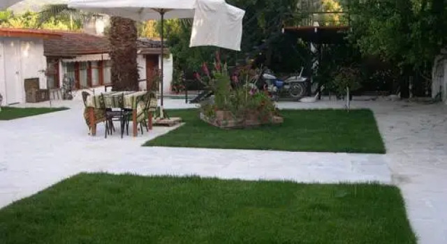 Girgin Artemis Pension, Забронировать Отель Сельчук Измир, рядом с Музей Эфеса
