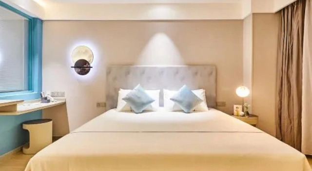 Люкс Deluxe Magnotel Hotel (Weinan Duhua Road Haixing City)