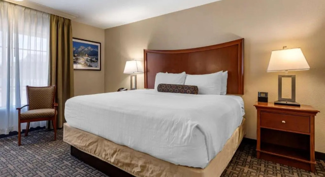 Номер Standard Best Western Swiss Clock Inn