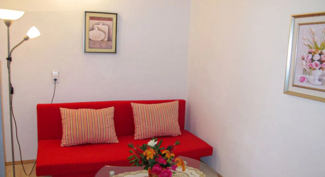 Five-Bedroom Holiday Home in Rovanjska, Забронировать Апартаменты/квартира Рованьска Starigrad-Paklenica Riviera