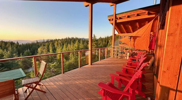 Люкс Myra Canyon Guest Ranch