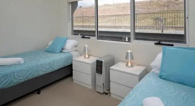 Cascades 18/3 Kurrajong Street