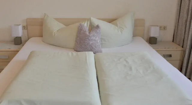 Chalet in Fulpmes Near Stubai Glacier Skiing, Забронировать Шале Отели Штубайталь 3 звезды, 3*