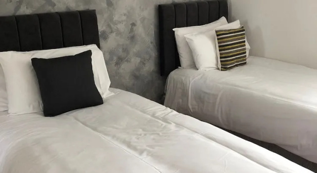 Limetree Studio Rooms, Забронировать Отель Отели Питерборо 3 звезды, рядом с Железнодорожный вокзал Питерборо, 3*