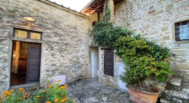 Villa Grassina 43068, Varaa Villa Hotellit Pelago uima-altaalla, Uima-allas