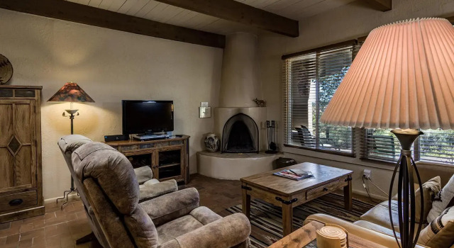 Artist Road #30, 2 Bedrooms, Fireplace, Pool Access, Washer/Dryer, Sleeps 4, Varaa Hotelli Santa Fe New Mexico