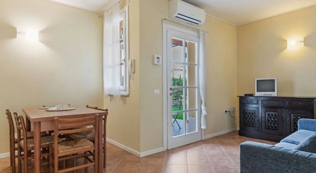 Stylish Holiday Home 3 Km From Lake Garda & Romantica Beach