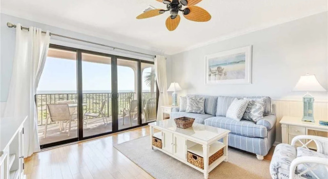 Sea Place Paradise, 2 Bedroom, Oceanfront, End Unit, Sleeps 6, 2 Balconies, Rezerwuj Hotel Hotele w Saint Augustine Area z basenem, Basen