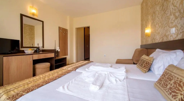 Двухместный номер Standard с балконом Hotel Iris