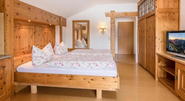 Апартаменты с 2 комнатами с видом на горы Gästehaus Oberland