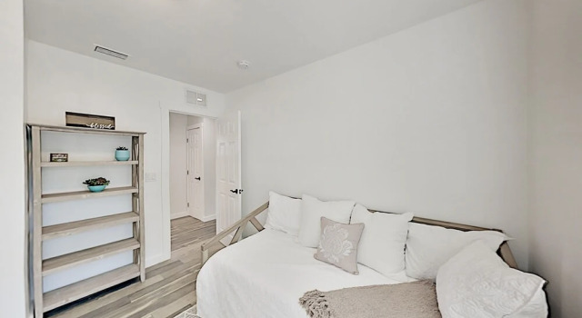 Lovely Anastasia Getaway W/ Walkable Locale 3 Bedroom Home