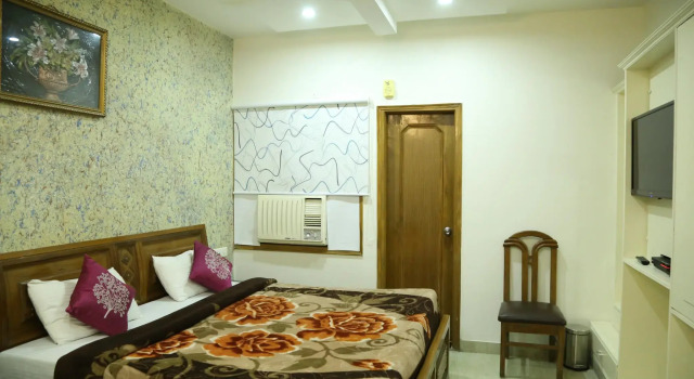 Jyoti Hotel, Rezervovat Hotel Hotely v Punjab s parkováním, Parkování