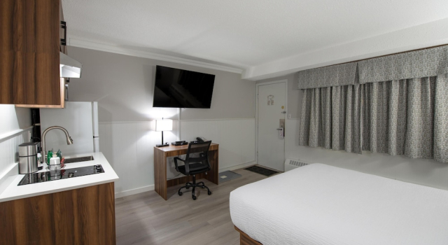 Номер Premium Coast Hotel Dawson Creek