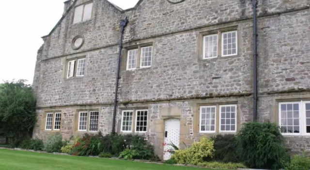 Braithwaite Hall Apartment, Varaa Huoneisto Asunnot kohteessa Merseyside, Huoneisto