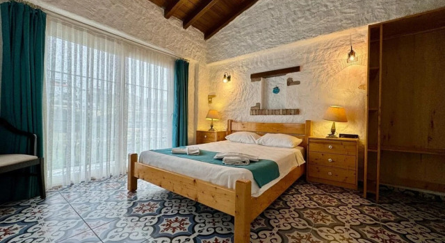 Двухместный номер Deluxe с балконом и с видом на бассейн Cesme Elysium Hotel
