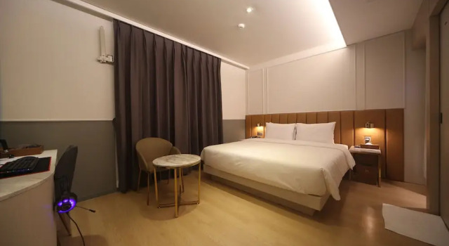 Номер Standard H Avenue Hotel Minam