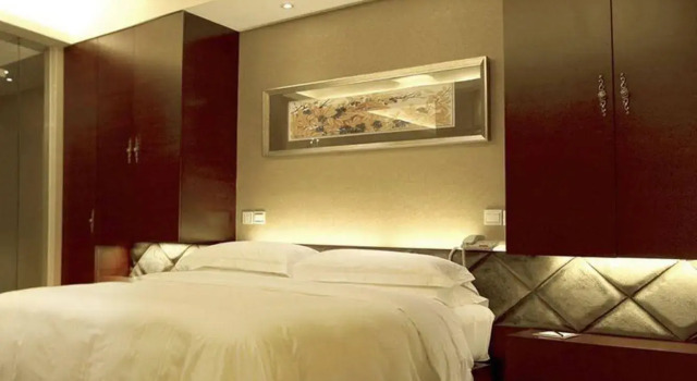 Grand Hotel Chengdu, Rezerwuj Hotel Hotele w Qingyang z parkingiem, Parking