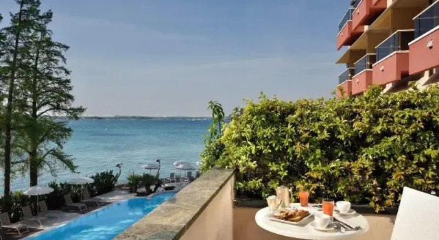 Двухместный номер Superior с балконом и с красивым видом из окна Hotel Continental Wellness & Spa