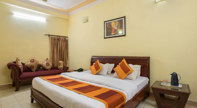 Hotel RG Palace Jaipur, Забронировать Отель Отели штата Раджастхана 3 звезды, 3*