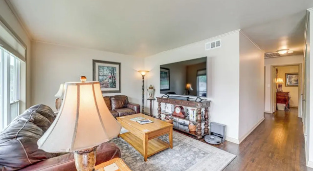 Family-friendly Sand Springs Home ~ 8 Mi to Tulsa!, Boek Hotel Sand Springs Oklahoma