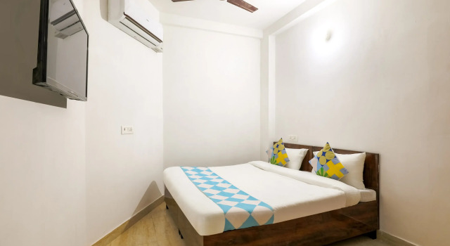 Elegant Stay