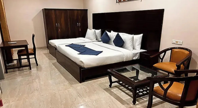 Трёхместный номер Deluxe Atulya Green - Near Mahindra Sez