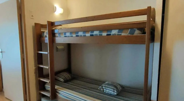 Appartement Cauterets, 1 pièce, 6 personnes - FR-1-234-182