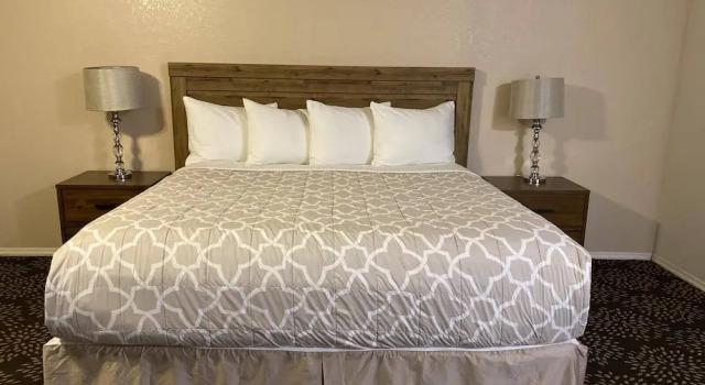 Eagle Hotel