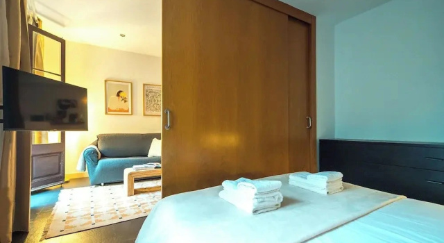 Dana - Enjoy Apartments Rocafort