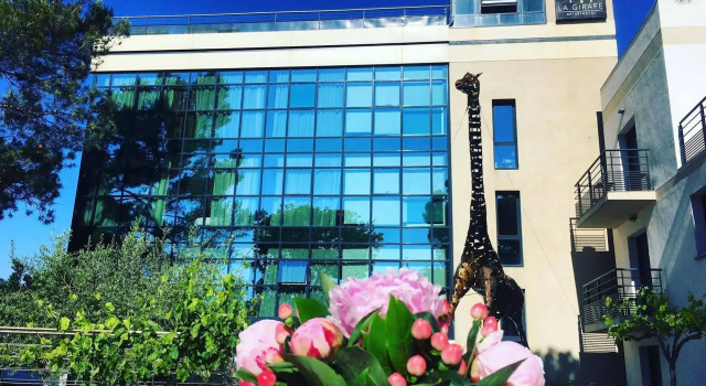 AppartHôtel La Girafe, Забронировать Апарт-отель Обань Буш-дю-Рон