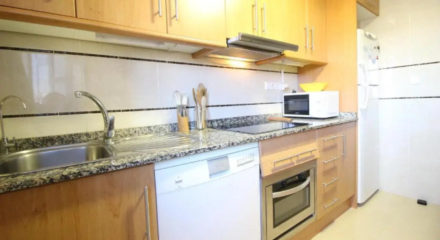 Апартаменты Family Townhouse 6 sleeps Maribel