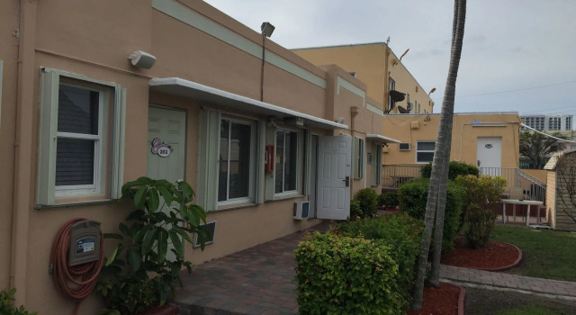 Hollywood Beach Flamingo, Rezerwuj Apartamentowiec hotelowy Apart-hotele w Panhandle Florida, Apartamentowiec hotelowy