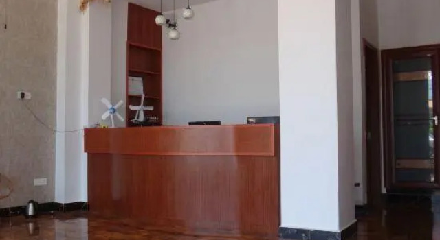 Hongfengche Holiday Hotel