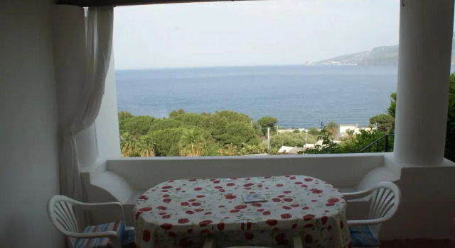 Casa Katia, Забронировать Отель Отели Санта-Марина-Салиной 3 звезды, 3*