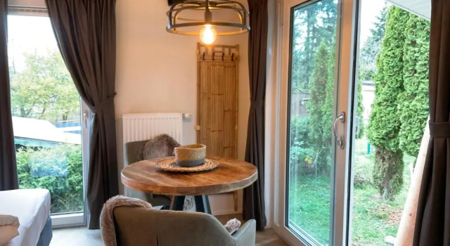 Бунгало Deluxe с видом на сад zu Jeddelohs Bungalows & Apartments