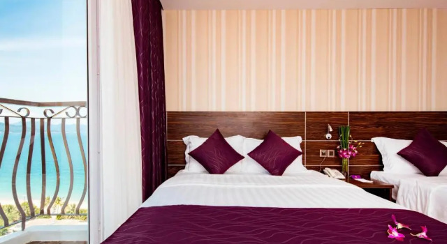 Семейный номер Standard с балконом и с видом на океан Balcony Nha Trang Hotel