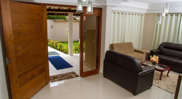 Casa na Praia de Mundaí com 4 quartos, piscina e área gourmet, Забронировать Дом для отпуска  