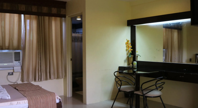 Splash Oasis Resort Hotel