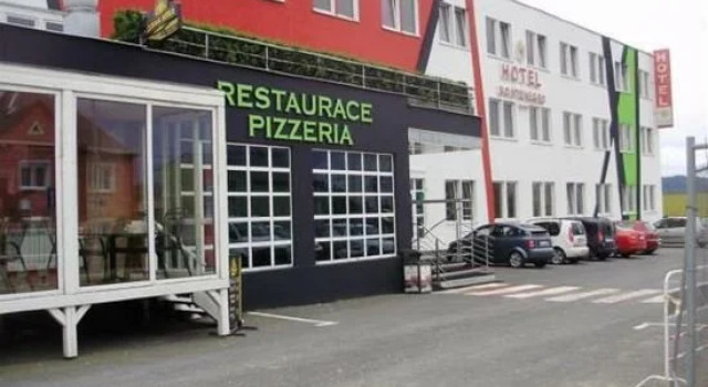 Hotel Montenegro, Rezervovat Hotel Levné hotely v Olomouc Region