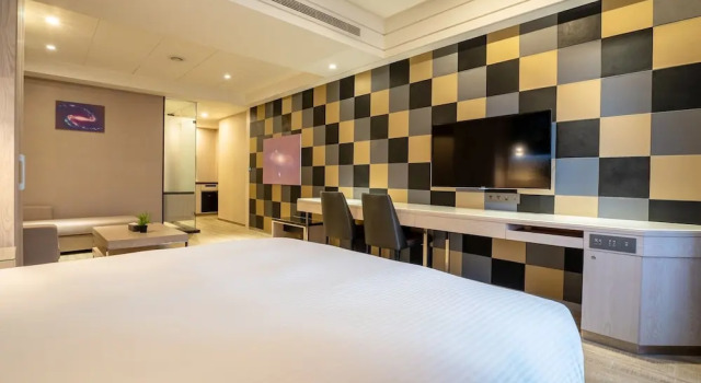 Люкс Deluxe Guide Hotel Taichung Ziyou